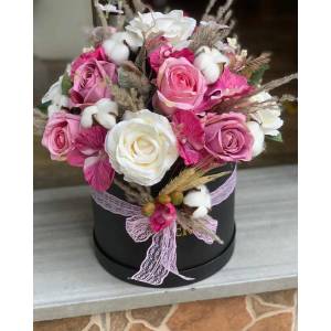  КУТИЯ ОТ РОЗИ - floria-bg - 70,00 лв