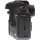 Цифрови фотоапарати Canon EOS 7D Mark II + 70-200mm