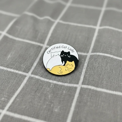Pinarna Certified cat lady Certifikovaná kočičí dáma mix koček