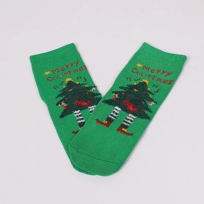 Забавни детски коледни чорапи в зелено с елхичка