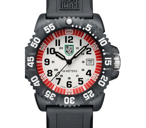 Luminox 2057