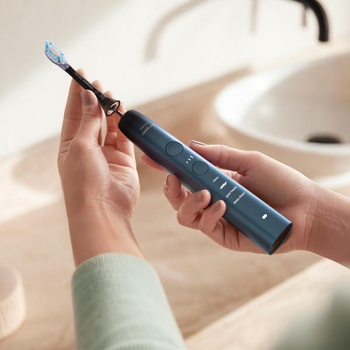 Image 1 of Philips Sonicare DiamondClean 9000 black/blue (HX9911/88)