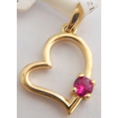 Klenoty Budín Zlatý přívěsek zlaté srdíčko s červeným rubínem 1121638