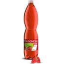 Magnesia Red jemně perlivá minerální voda Jahoda 6 x 1,5 l