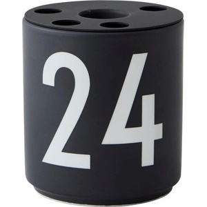 Design Letters Черен порцеланов свещник - Design Letters (10101009BLACK24)