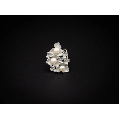 Klenotynum Stříbrný prsten s přirodními perlami 1356 2117