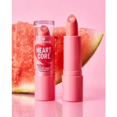 Essence Heart Core Fruity Lip Balm подхранващ балсам за устни 3 гр