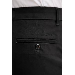 Calvin Klein панталон чино мъжки от памук с еластан (LV04LD613G) - answear - 123,20 лв
