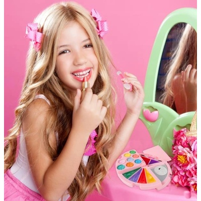 Make up set v růžové kazetě