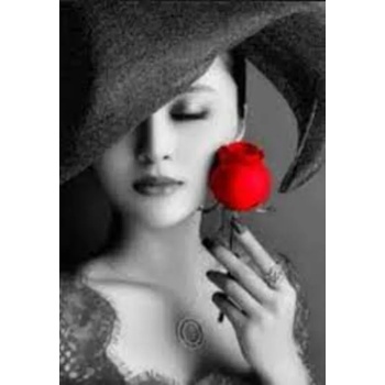 Image 1 of Жена с червена роза 30/45 см