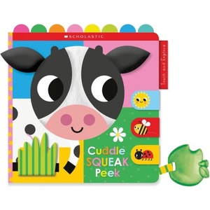 Cuddle Squeak Peek Cloth Book: Scholastic Early Learners (ISBN: 9781338804416)