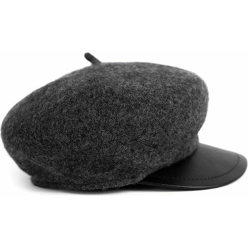 černý