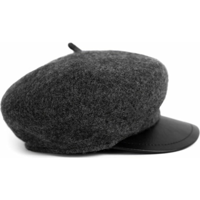 černý
