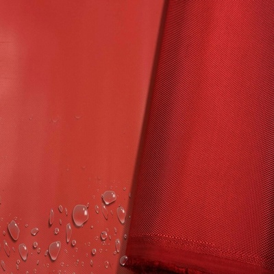 Nepromokavá látka Kodura PVC zátěr 1680D, 546 g/m², šíře 150 cm, červená