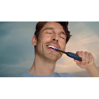 Image 1 of Philips Sonicare 7100 HX7423/01