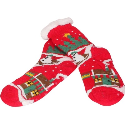 Мъжки коледни чорапи в червено със зимен пейзаж