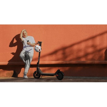 Image 1 of Xiaomi Electric Scooter 4 Lite Gen2 EU (BHR8052GL)