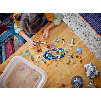 Image 1 of LEGO® City - Explorer Diving Boat (60377)