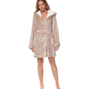 L&L Дамски домашен халат модел 188086 L&L collection