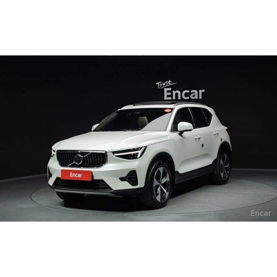 Volvo XC40 B4 Ultra Bright