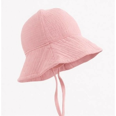 Kojenecký mušelínový klobouček New Baby pink