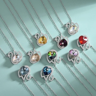 Grace Silver Jewellery Stříbrný Swarovski elements alexa labuť NH-043/3 Violet