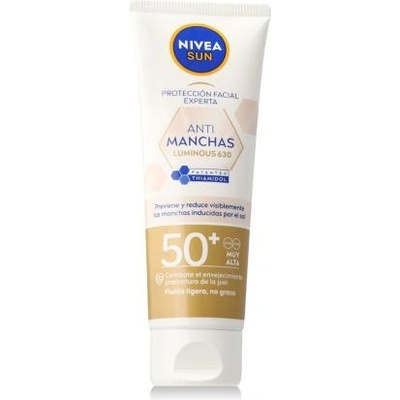 Nivea UV Face Specialist Dark Spot Control SPF50 хидратиращ флуид за лице с висока слънцезащита 40 ml за жени