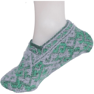 Плетени домашни терлици в сиво и зелено