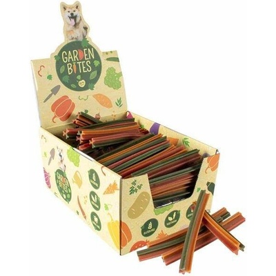 LAROY Group Pamlsek pro psy Garden Bites Vegan Triple Sticks M display 15 cm 108 ks
