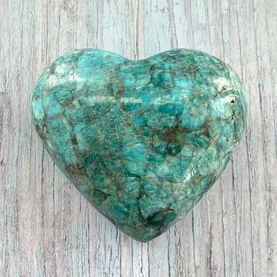 Nefertitis Apatit srdce Madagaskar AC-19 NF60576 - cca 6,7 x 6,3 cm, 179,5 g