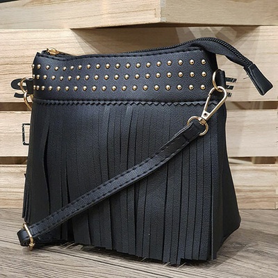 RB-nakuplevne kabelka crossbody černá zdobená třásněmi