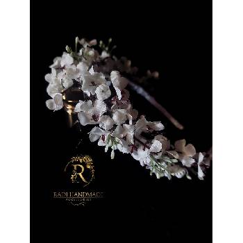 Image 1 of Radi handmade Елегантна диадема с малки бели цветя (670)