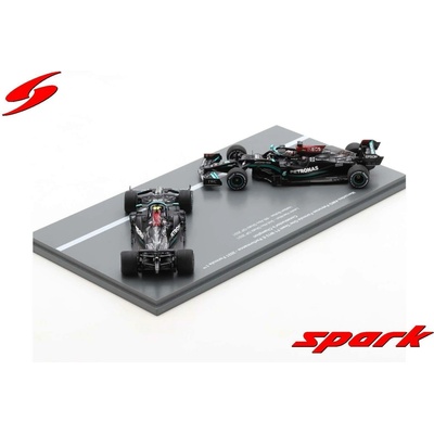 SPARK Set modelů Mercedes AMG W12 L. Hamilton + V. Bottas Abu Dhabi GP 2021 1:43