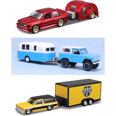 Maisto Wrecker Dodge Magnum R T 2006 1:64
