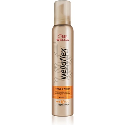 Wella Wellaflex Curls Definition penové tužidlo pre vlnité a kučeravé vlasy 200 ml