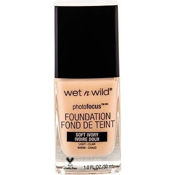 Wet n Wild Photo Focus vysoce krycí rozjasňující make-up Soft Ivory 30 ml