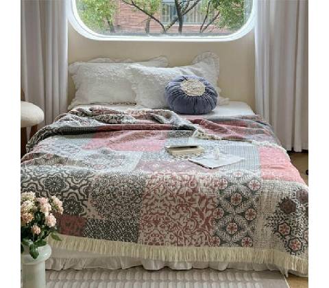 Patchwork Fialovo-Šedá Kvety so strapcom