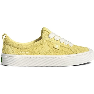 Cariuma Oca Low Lemonade Hairy Suede Sneaker