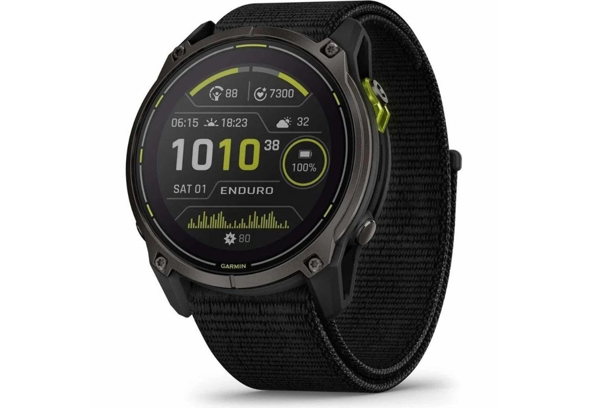 Garmin Enduro 3 okosóra