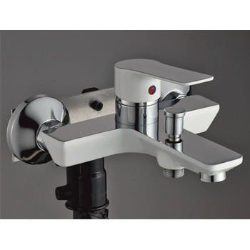 Image 1 of Inter Ceramic Смесител за вана и душ icf 6456153w/БЕЗ А-РИ ХАНА