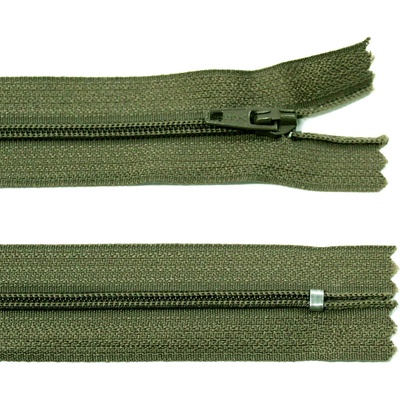 Spirálový zip no.3 nerozepínací 55cm - více barev color: 727 tmavě khaki zelená