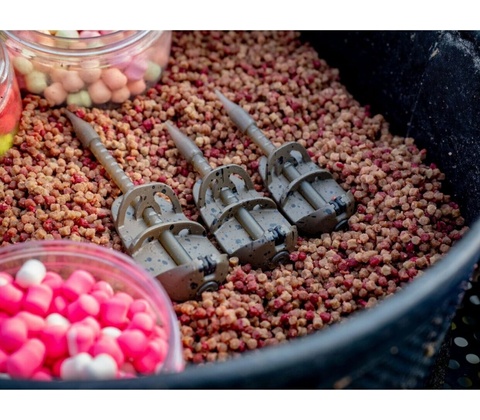 Krmítko MAP Embed Method Feeder Medium 32g