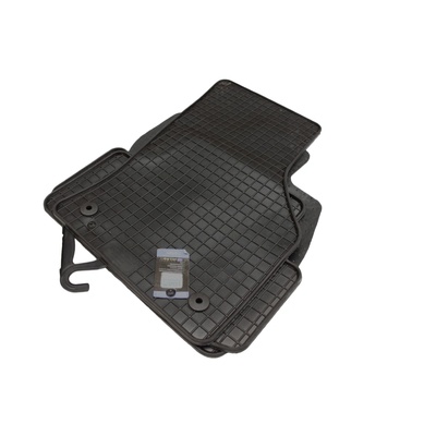 Petex Гумени стелки за VW Golf VII (2012-2019) / Golf VIII (2019+), марка Petex (PT-61510)