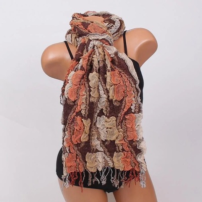 Ефектен зимен шал в кафяво, бежово и оранжево