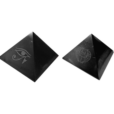Šungit pyramida 10 cm Horovo oko a Scarabeus