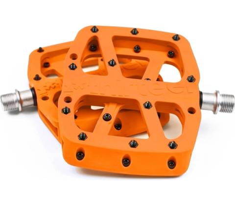 e*thirteen Base Flat Pedal pedále