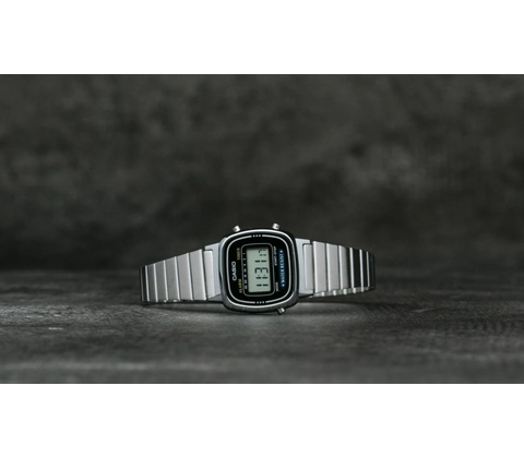 Casio LA-670WEA-1