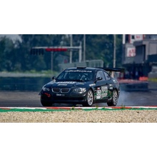 Závodníkem v Le Slovakiaring 1 osoba Jízda 50 60 minut BMW 335D