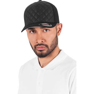 Urban Classics Шапка с коризка черна Diamond Quilted FlexfitUB-6277Q-00007 - Черен, размер Youth