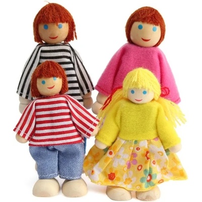 Smart Baby Игрален комплект Smart Baby - Семейство дървени кукли, 4 броя (ACT190)
